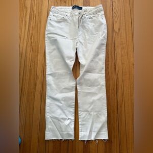 Gap NWOT White Women's Straight-Leg Jeans - size 8